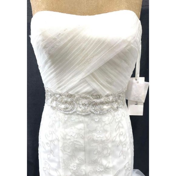 NWT La Sposa Strapless Mermaid Wedding Gown Size 2 - Picture 1 of 9